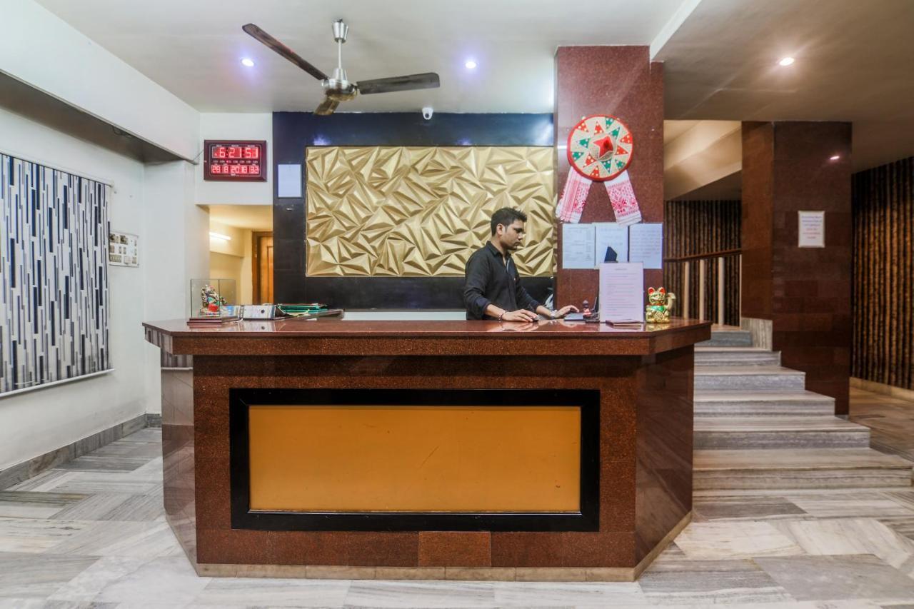Capital O 14995 Hotel Starline Paltan Bazar Гувахати Экстерьер фото